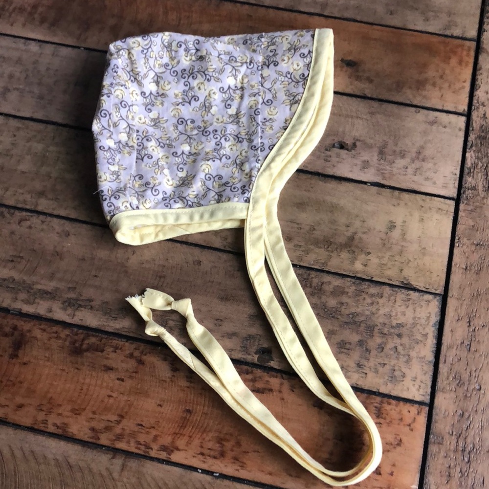 Indie Mae reversible bonnet 6-12 months.